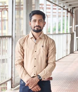 Vivek – Founder of ShipFastProduct